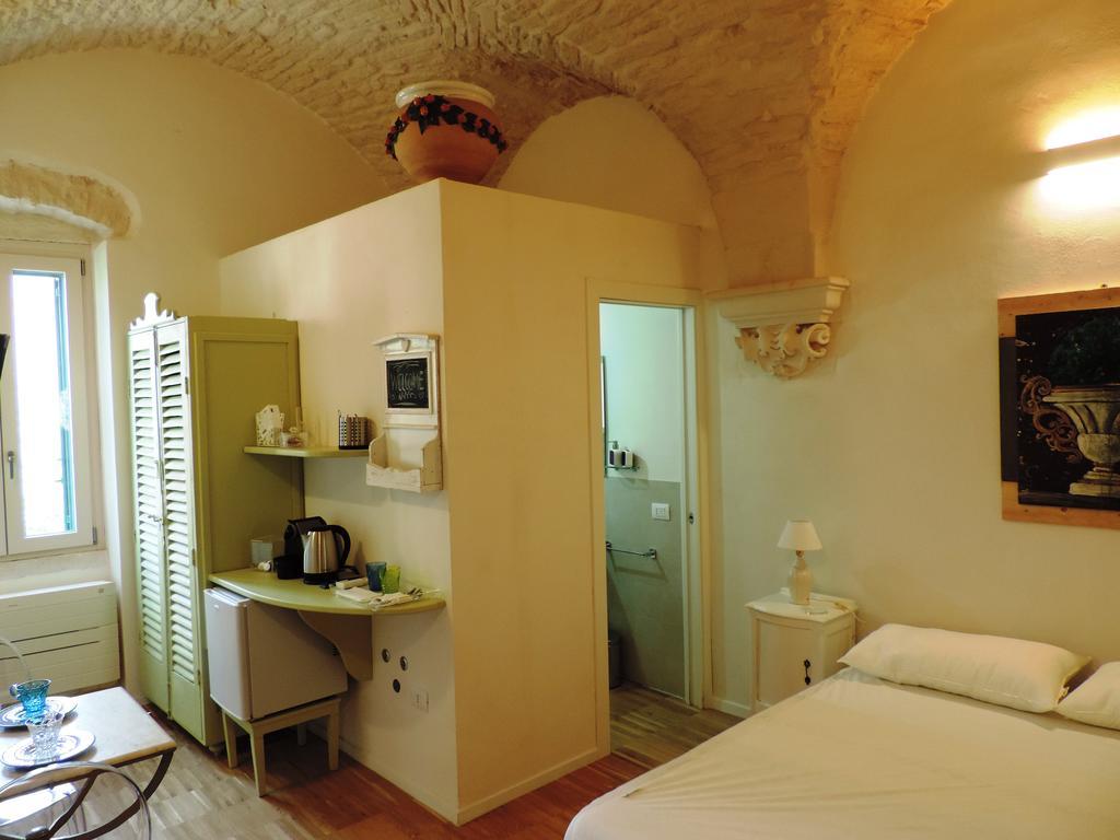 Casa Adele - Dimora Del 1700 Nel Centro Storico Bed & Breakfast Martina Franca Ngoại thất bức ảnh